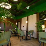 Ξενοδοχείο Adore 3*