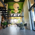 Adore Ξενοδοχείο 3*