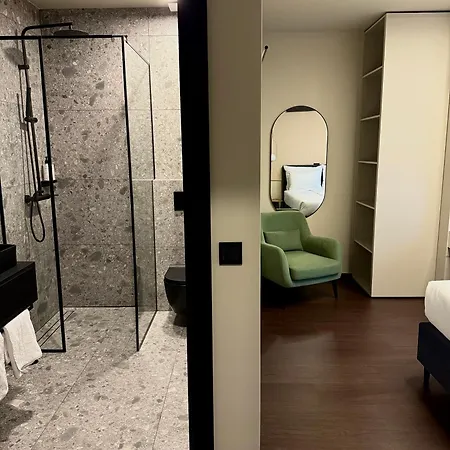 Adore Hotel